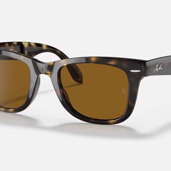 RAY BAN WOMENS WAYFARER FOLDING CLASSIC SUNGLASSES EUC - Picture 9 of 11